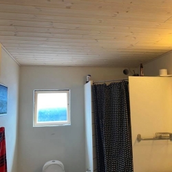 Nyt loft på badeværelse